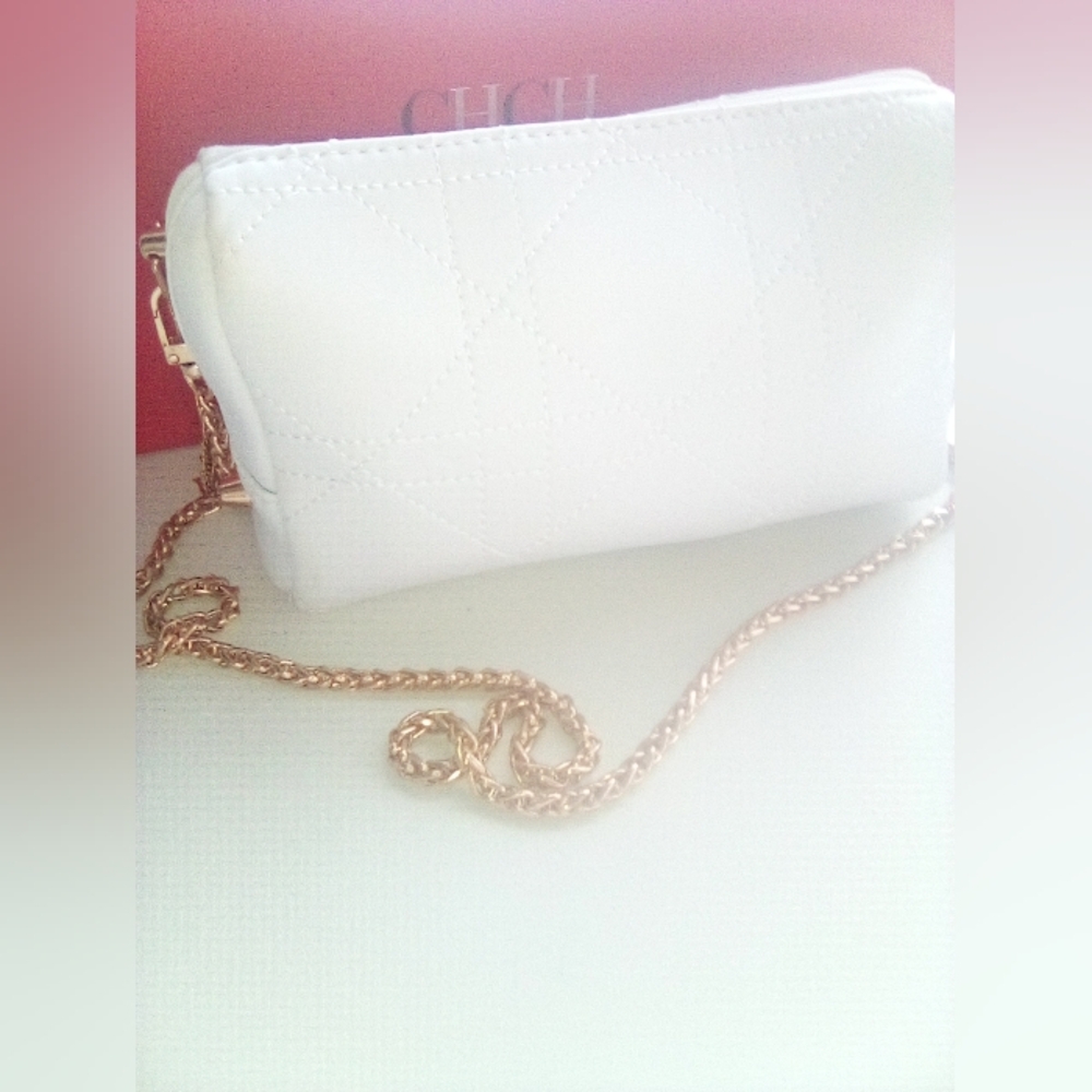 Christian Dior White Quilted Crossbody Gold Chain Star Charm GWP - Picture 13 of 16